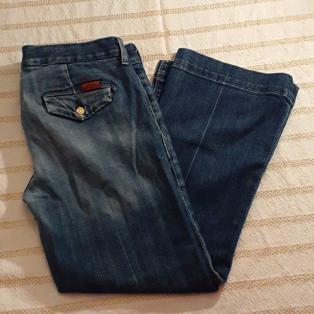 Cropped 7 For All Mankind jeans